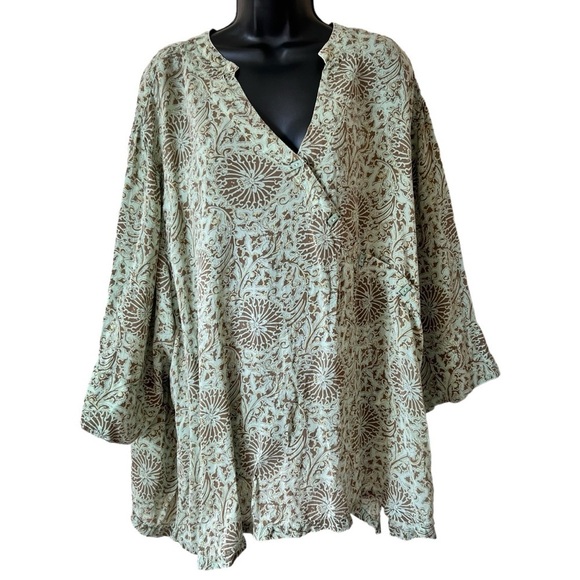 Tianello Green Floral Print V-Neck Diva Blouse - Picture 1 of 13